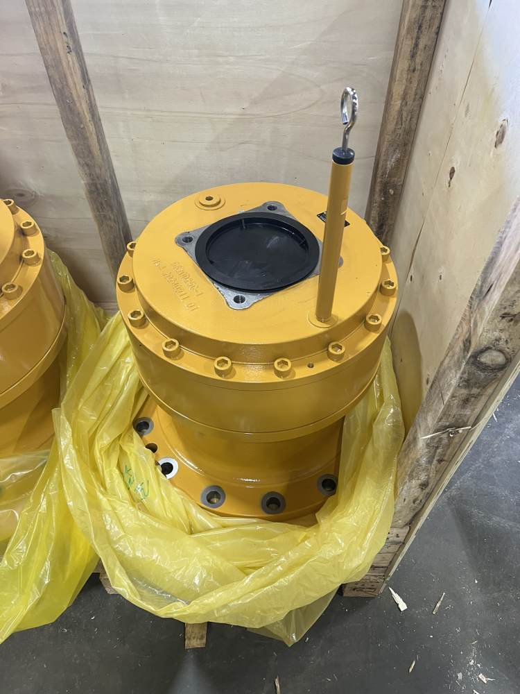 14159227 �������� �������� ����������� SANY SY330H